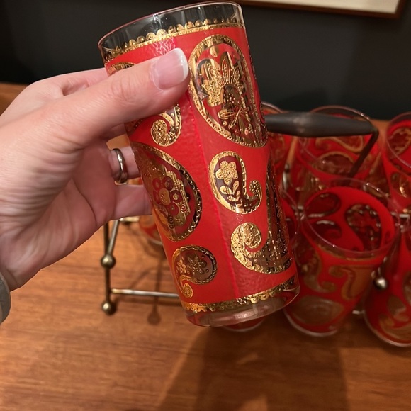 Vintage Culver Red & Gold Paisley Pattern Highball Tumbler Glasses w/Carrier - Picture 3 of 5